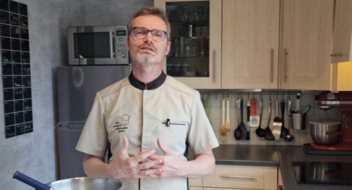 Coach pâtissier spécialisé dans la préparation du CAP Pâtissier en candidat libre